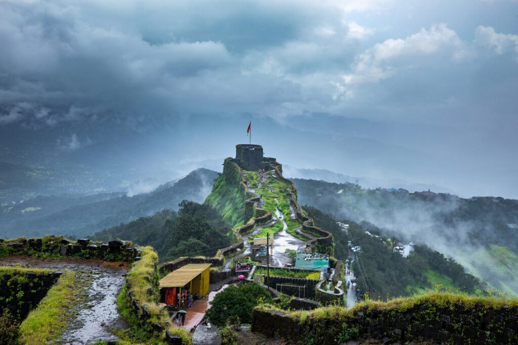 pratapgad-ignitedtrekker